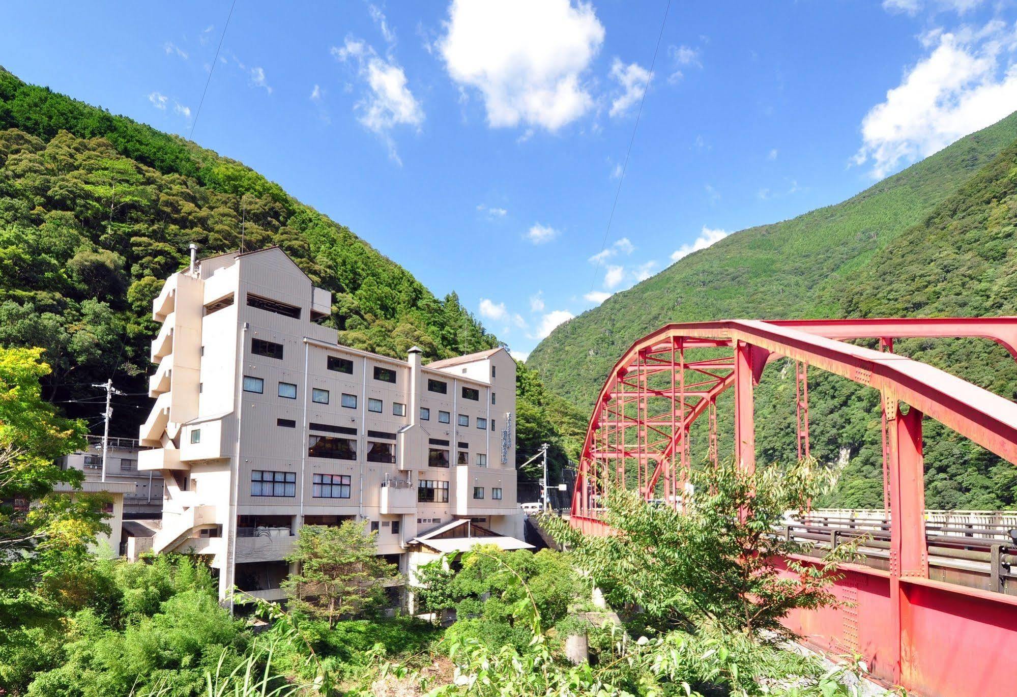 Hotel Obokekyo Mannaka Miyoshi  Zewnętrze zdjęcie