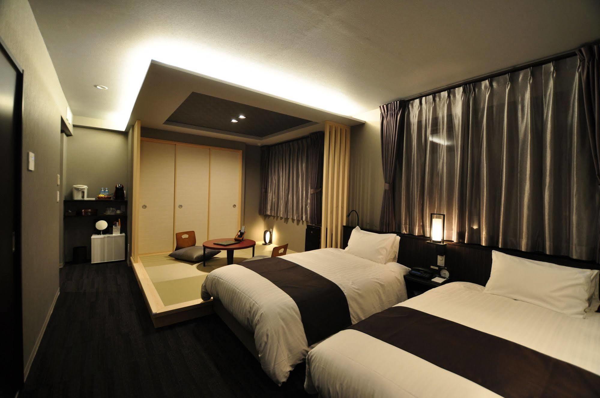 Hotel Obokekyo Mannaka Miyoshi  Zewnętrze zdjęcie